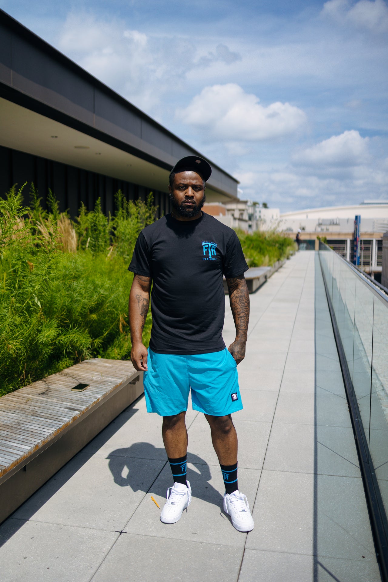 FTR ‘ACROSS THE WORLD’ BLACK TEE (BLUE)