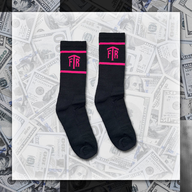 FTR LOGO BLACK CREW SOCKS (PINK)