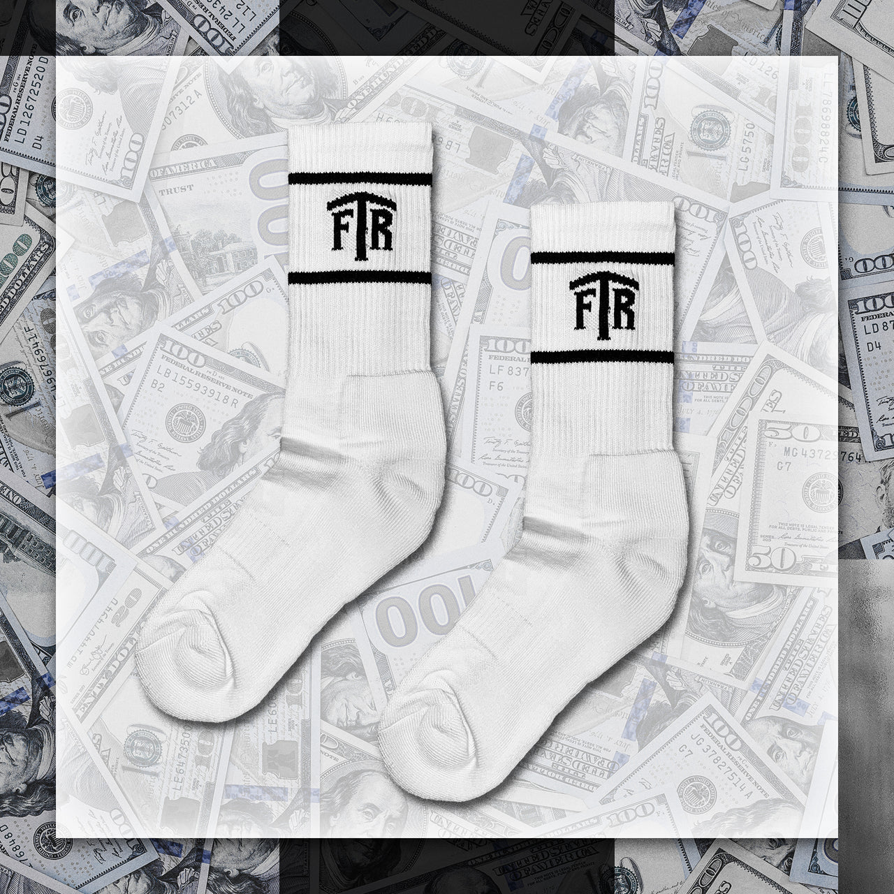 FTR LOGO WHITE CUSHION SOCKS
